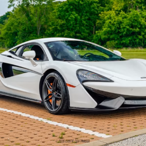 Alternative view of 2017 McLaren 570S